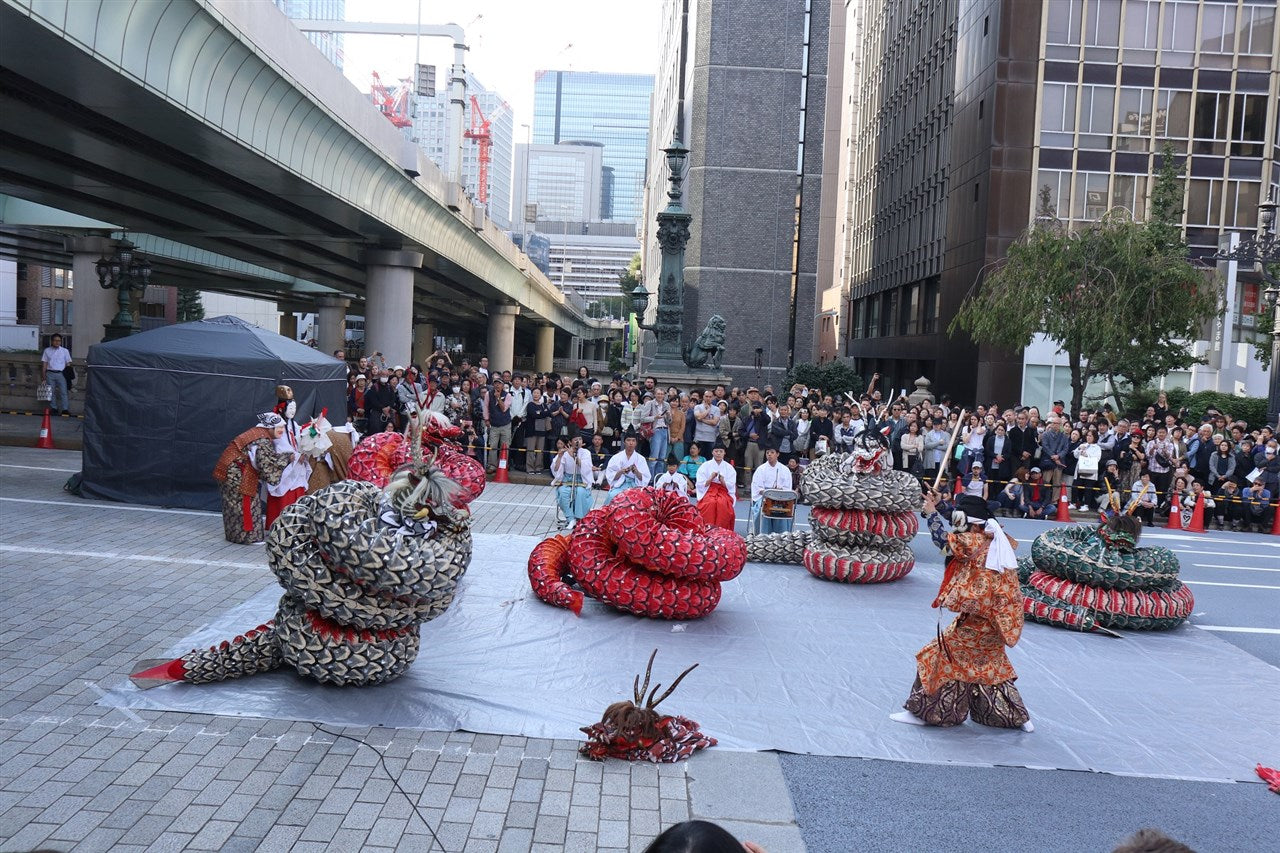 龍踊り日本橋劇場