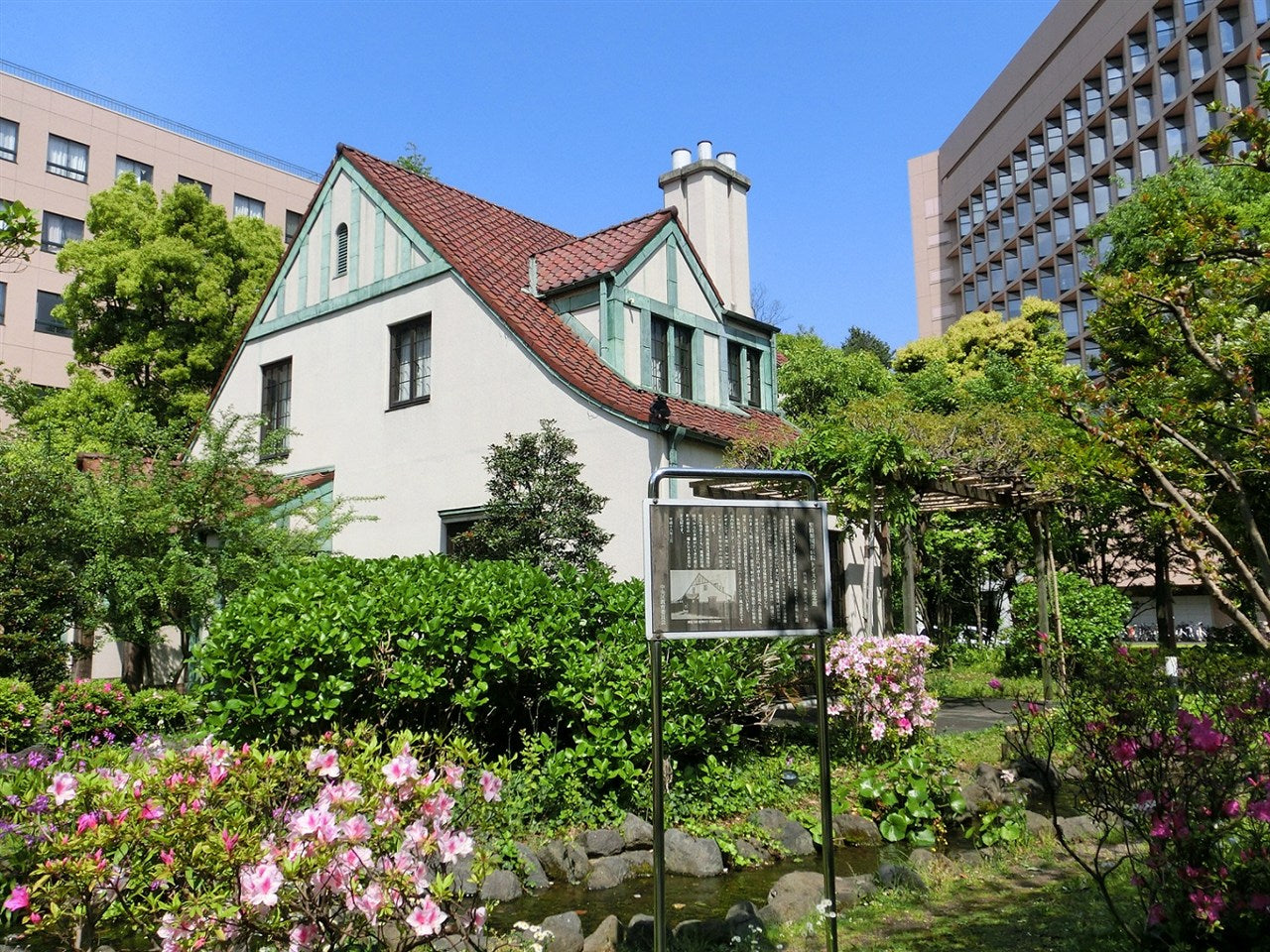 春のトイスラー記念館