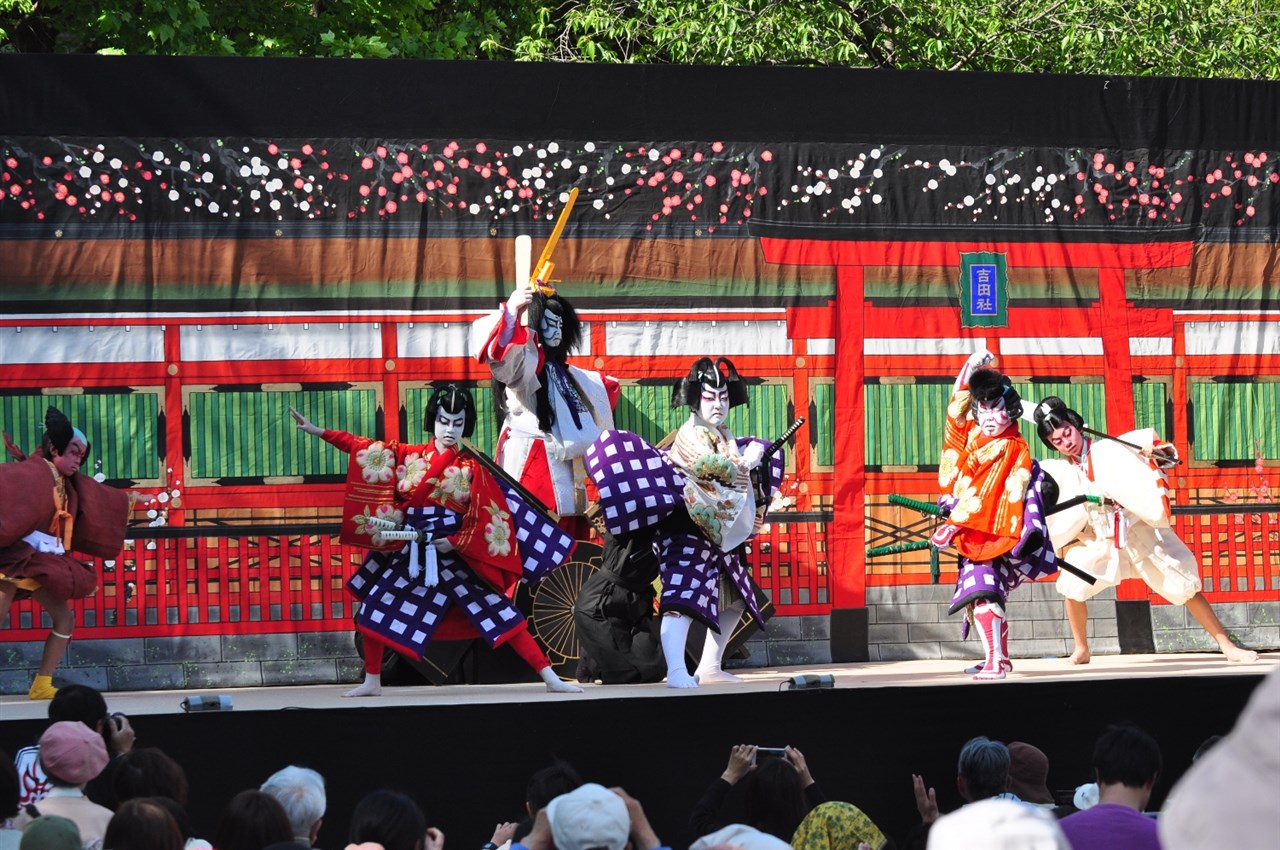 新富座こども歌舞伎　野外公演