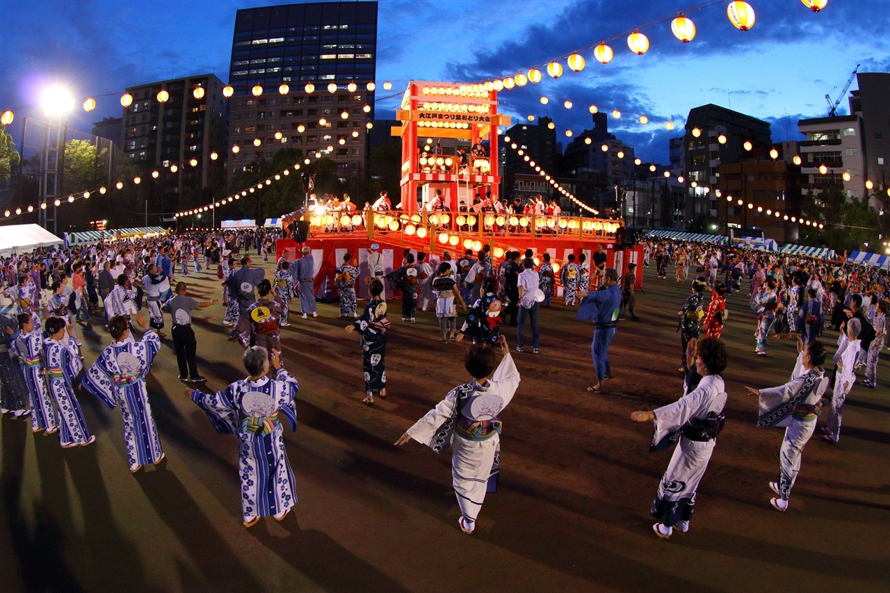 都心の盆踊り