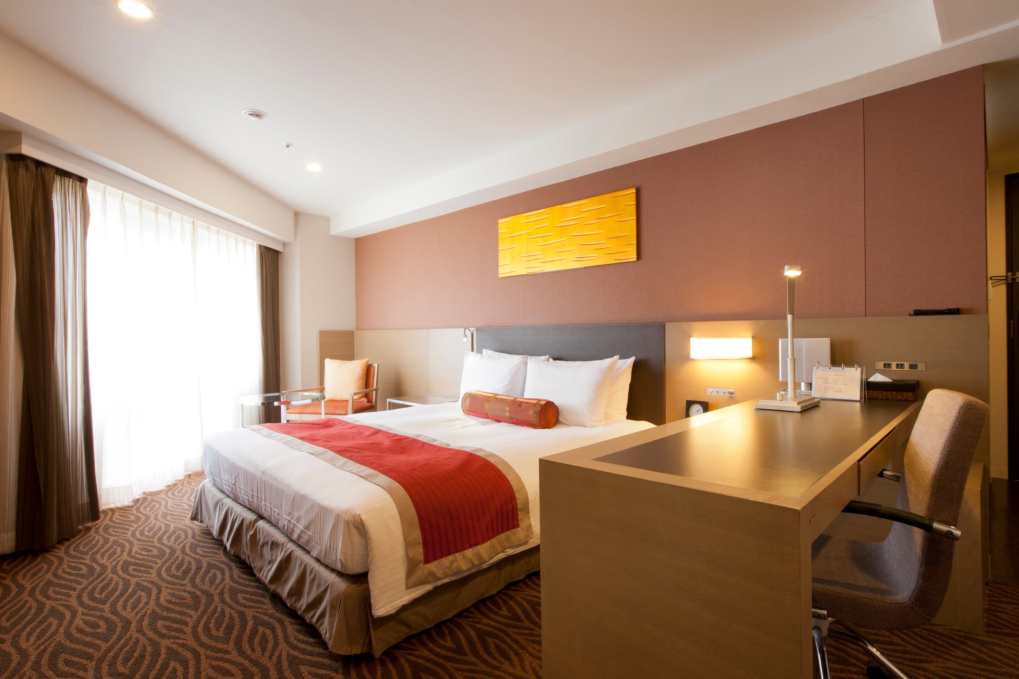 ホテルサードニクス東京(株式会社内外ビル ホテル内藤グループ) | 中央